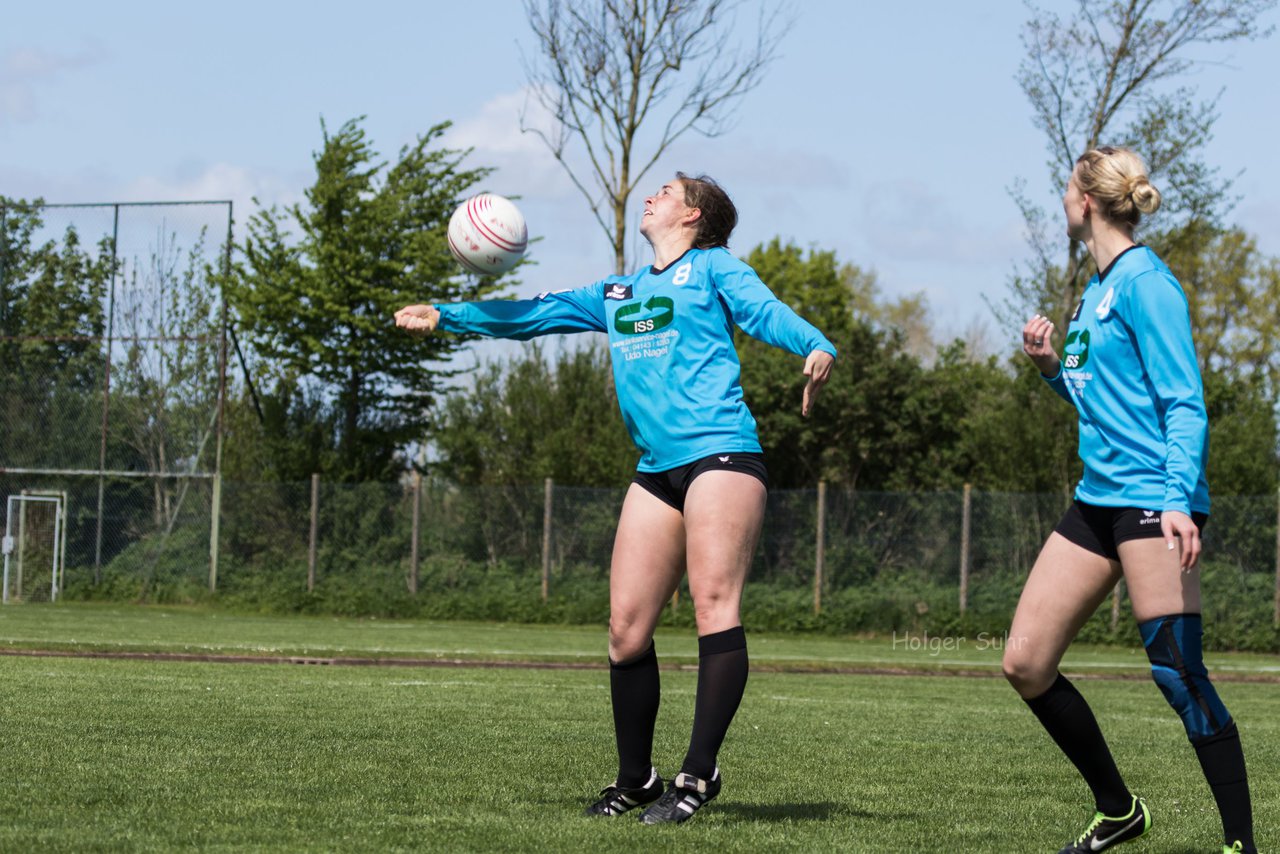 Bild 348 - Faustball Frauen Wiemersdorf